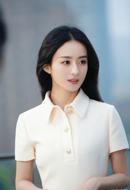 趙麗穎離婚后狀態回春，運動裝淡妝拍廣告被贊“重返18歲”